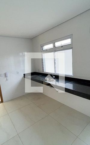 Apartamento à venda com 135m², 3 quartos e 1 vaga Apartamento à venda com 135m², 3 quartos e 1 vagaCozinha