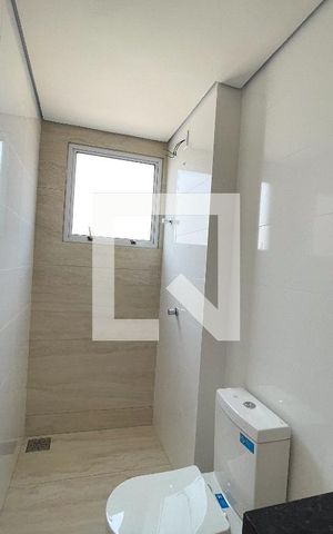 Apartamento à venda com 135m², 3 quartos e 1 vaga Apartamento à venda com 135m², 3 quartos e 1 vagaBanheiro da Suíte