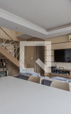 Apartamento à venda com 204m², 3 quartos e 2 vagas Apartamento à venda com 204m², 3 quartos e 2 vagasSala