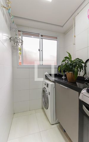 Apartamento à venda com 41m², 2 quartos e sem vaga Apartamento à venda com 41m², 2 quartos e sem vagaÁrea de Serviço
