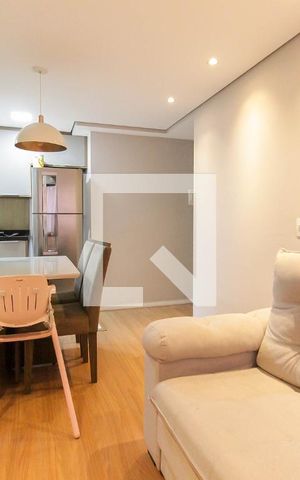 Apartamento à venda com 41m², 2 quartos e sem vaga Apartamento à venda com 41m², 2 quartos e sem vagaSala