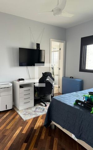 Apartamento à venda com 288m², 4 quartos e 3 vagas Apartamento à venda com 288m², 4 quartos e 3 vagasQuarto