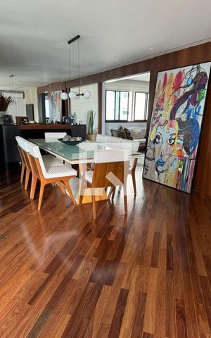 Apartamento à venda com 288m², 4 quartos e 3 vagas Apartamento à venda com 288m², 4 quartos e 3 vagasSala de Jantar