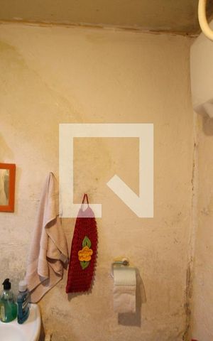 Casa à venda com 145m², 2 quartos e 2 vagasBanheiro 2