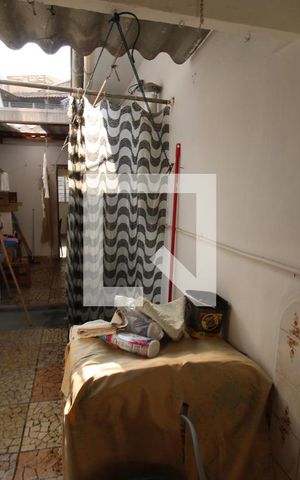 Casa à venda com 145m², 2 quartos e 2 vagasÁrea de Serviço