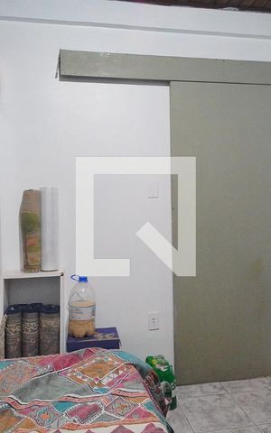 Casa à venda com 270m², 4 quartos e 4 vagas Casa à venda com 270m², 4 quartos e 4 vagasQuarto 3