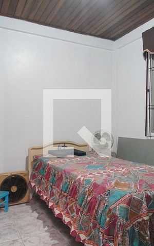 Casa à venda com 270m², 4 quartos e 4 vagas Casa à venda com 270m², 4 quartos e 4 vagasQuarto 3