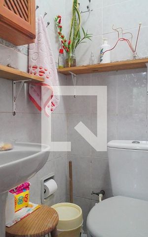 Casa à venda com 270m², 4 quartos e 4 vagas Casa à venda com 270m², 4 quartos e 4 vagasBanheiro 1