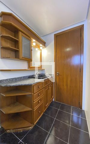 Apartamento para alugar com 82m², 3 quartos e sem vagaBanheiro da Suíte