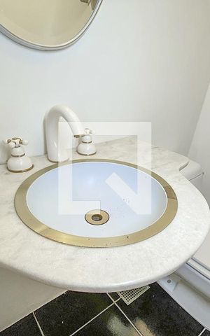 Apartamento para alugar com 82m², 3 quartos e sem vagaLavabo