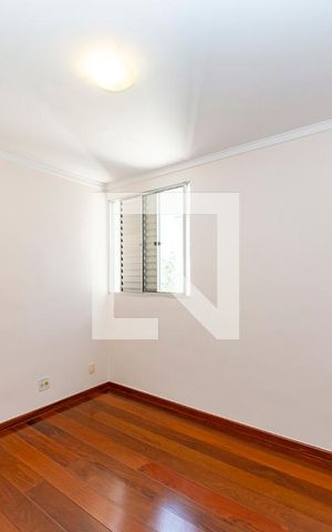 Apartamento para alugar com 216m², 4 quartos e 3 vagas Apartamento para alugar com 216m², 4 quartos e 3 vagasQuarto 2