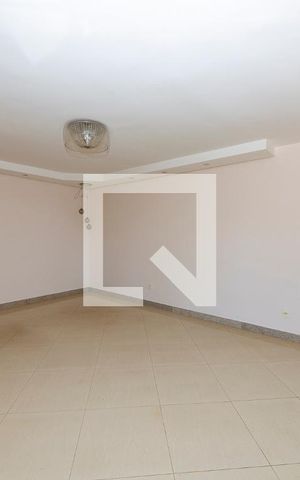 Apartamento para alugar com 216m², 4 quartos e 3 vagas Apartamento para alugar com 216m², 4 quartos e 3 vagasSala 2