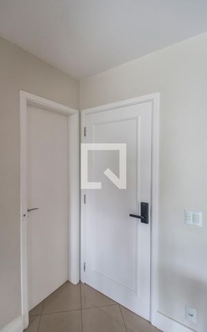 Apartamento para alugar com 110m², 3 quartos e 2 vagas Apartamento para alugar com 110m², 3 quartos e 2 vagasEntrada