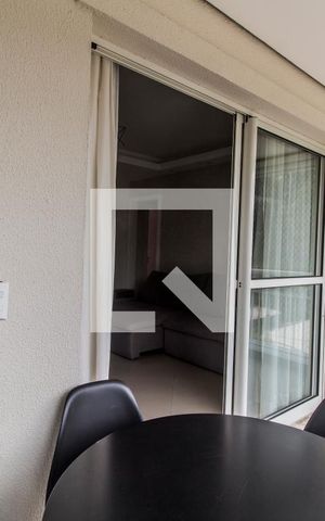 Apartamento para alugar com 110m², 3 quartos e 2 vagas Apartamento para alugar com 110m², 3 quartos e 2 vagasVaranda