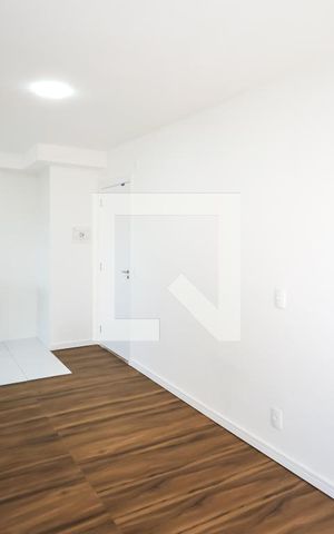 Apartamento à venda com 42m², 2 quartos e 1 vaga Apartamento à venda com 42m², 2 quartos e 1 vagaSala