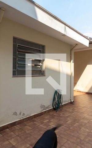 Casa à venda com 150m², 3 quartos e 2 vagasQuintal
