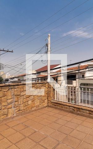 Casa à venda com 150m², 3 quartos e 2 vagasTerraço