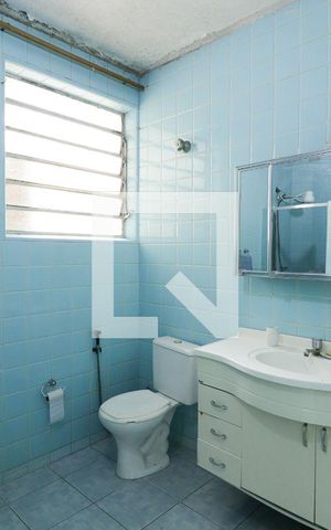 Casa para alugar com 380m², 3 quartos e 4 vagasBanheiro 1