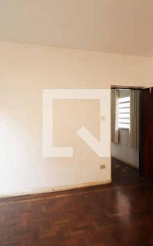Casa para alugar com 380m², 3 quartos e 4 vagasQuarto 3