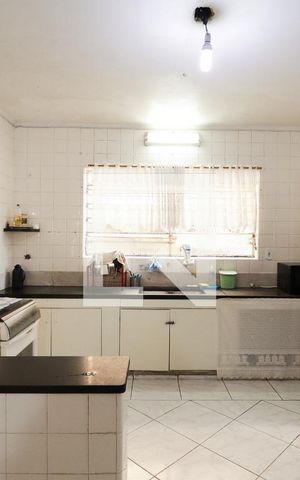Casa para alugar com 380m², 3 quartos e 4 vagasCozinha