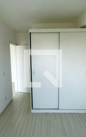 Apartamento à venda com 39m², 1 quarto e 1 vaga Apartamento à venda com 39m², 1 quarto e 1 vagaSuíte