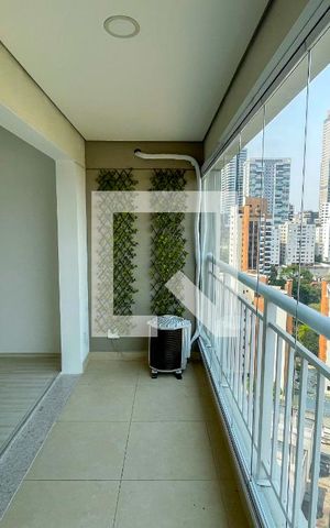 Apartamento à venda com 39m², 1 quarto e 1 vaga Apartamento à venda com 39m², 1 quarto e 1 vagaVaranda
