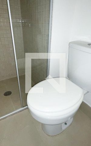 Apartamento à venda com 39m², 1 quarto e 1 vaga Apartamento à venda com 39m², 1 quarto e 1 vagaBanheiro da Suíte