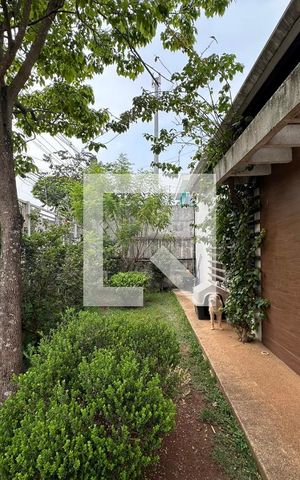 Casa à venda com 300m², 2 quartos e 1 vagaÁrea externa