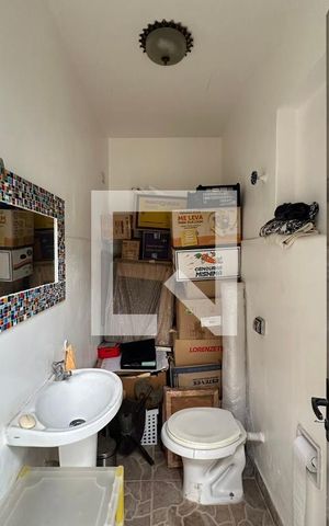 Casa à venda com 300m², 2 quartos e 1 vagaBanheiro Edícula