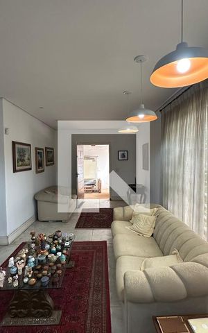Casa à venda com 300m², 2 quartos e 1 vagaSala de Estar