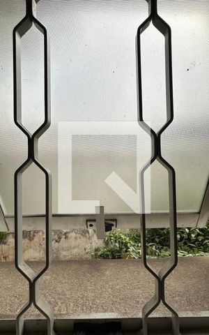 Casa à venda com 300m², 2 quartos e 1 vagaBanheiro da Suíte 2