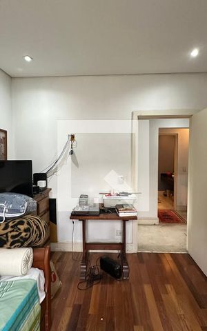 Casa à venda com 300m², 2 quartos e 1 vagaSuíte 1