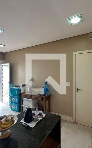Casa à venda com 300m², 2 quartos e 1 vagaCozinha