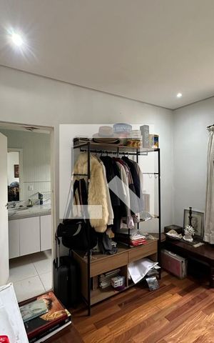 Casa à venda com 300m², 2 quartos e 1 vagaSuíte 1
