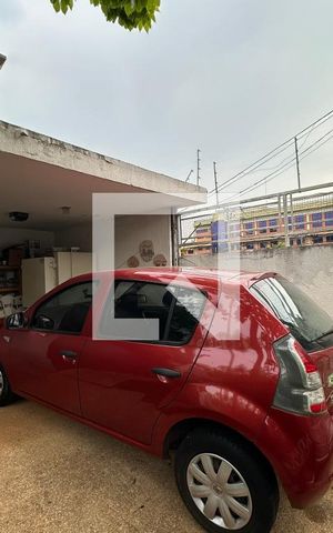 Casa à venda com 300m², 2 quartos e 1 vagaÁrea externa