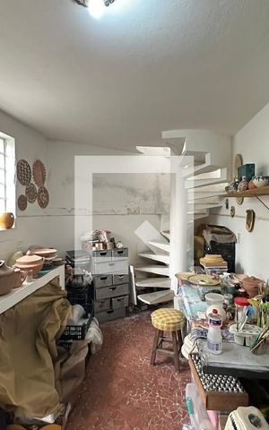 Casa à venda com 300m², 2 quartos e 1 vagaSala/Cozinha Edicula