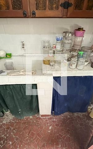 Casa à venda com 300m², 2 quartos e 1 vagaSala/Cozinha Edicula