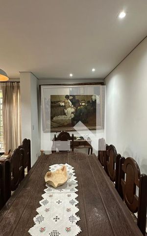Casa à venda com 300m², 2 quartos e 1 vagaSala de Jantar