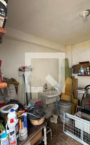 Casa à venda com 300m², 2 quartos e 1 vagaLavanderia