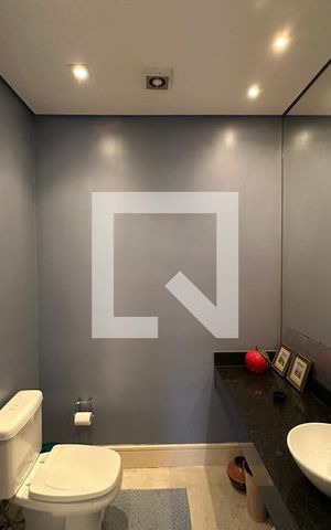 Casa à venda com 300m², 2 quartos e 1 vagaLavabo