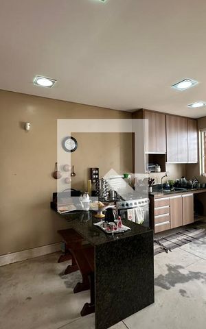 Casa à venda com 300m², 2 quartos e 1 vagaCozinha