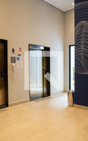 Apartamento à venda com 34m², 1 quarto e sem vaga Apartamento à venda com 34m², 1 quarto e sem vagaHall de entrada