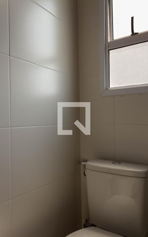 Apartamento para alugar com 57m², 2 quartos e 2 vagas Apartamento para alugar com 57m², 2 quartos e 2 vagasBanheiro da Suíte 1