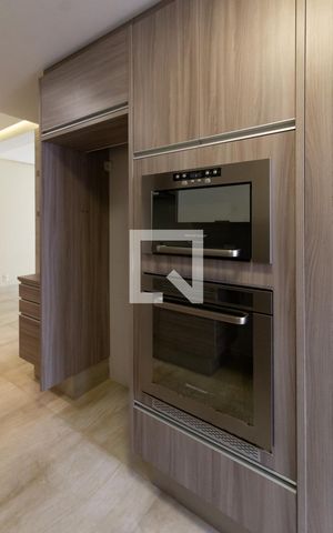 Apartamento para alugar com 96m², 2 quartos e 2 vagas Apartamento para alugar com 96m², 2 quartos e 2 vagasDetalhe da cozinha