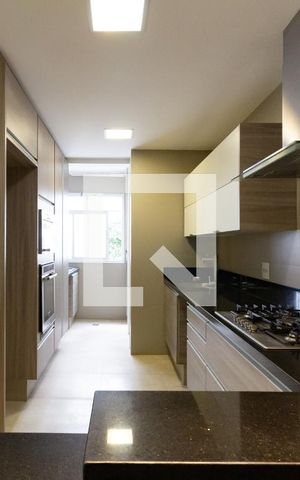 Apartamento para alugar com 96m², 2 quartos e 2 vagas Apartamento para alugar com 96m², 2 quartos e 2 vagasCozinha