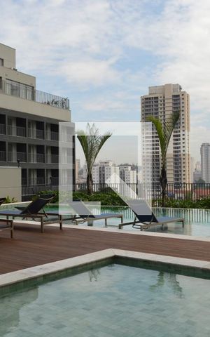 Studio à venda com 36m², 1 quarto e sem vagaPiscina