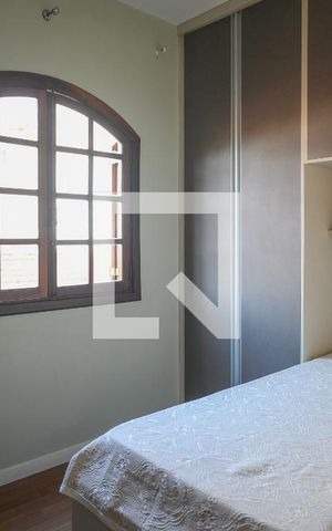 Casa à venda com 216m², 3 quartos e 2 vagas Casa à venda com 216m², 3 quartos e 2 vagasQuarto 2