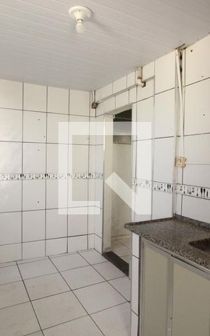Casa à venda com 350m², 5 quartos e 2 vagasCozinha 