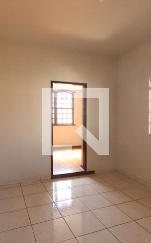 Casa à venda com 350m², 5 quartos e 2 vagasSala de jantar 