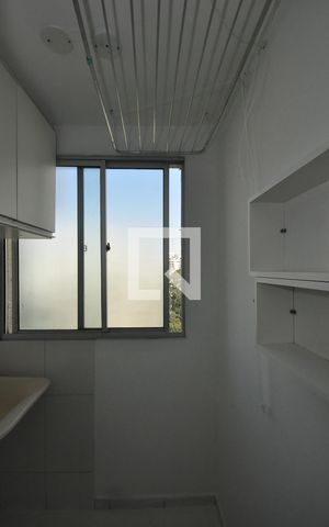 Apartamento para alugar com 49m², 2 quartos e 1 vaga Apartamento para alugar com 49m², 2 quartos e 1 vagaÁrea de Serviço